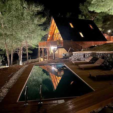 Panurlawoodenhouse Ozel Havuz& Sauna Mavi Exterior foto