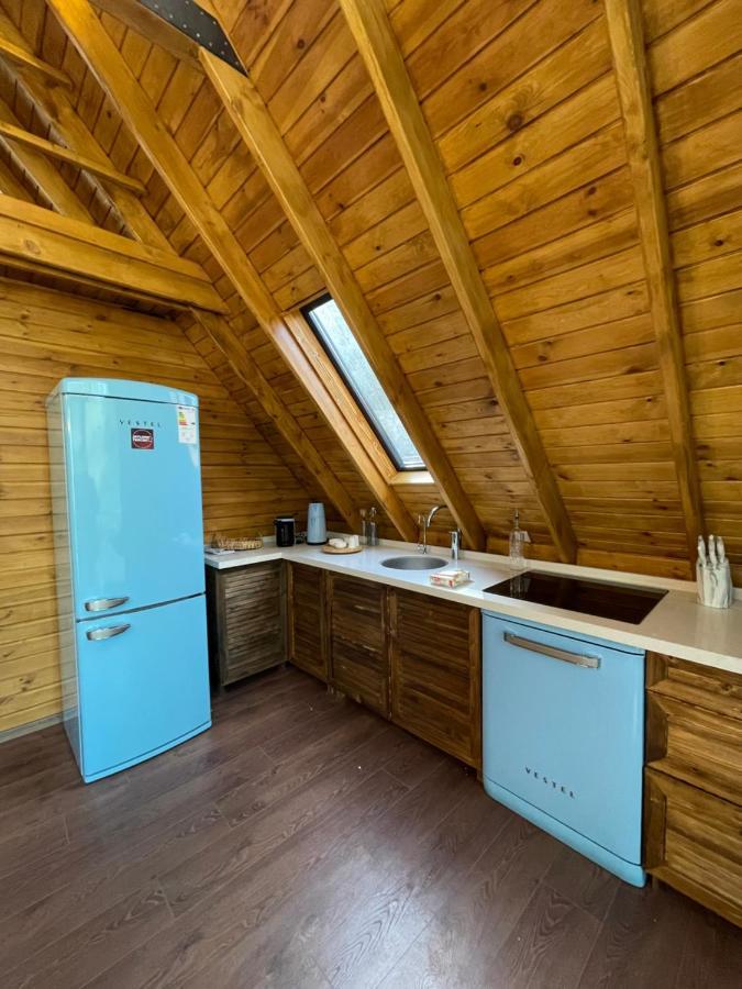 Panurlawoodenhouse Oezel Havuz& Sauna Mavi Exterior foto